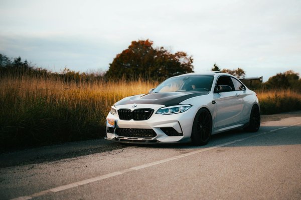 How Is 5G Technology Transforming Industries in the UK?